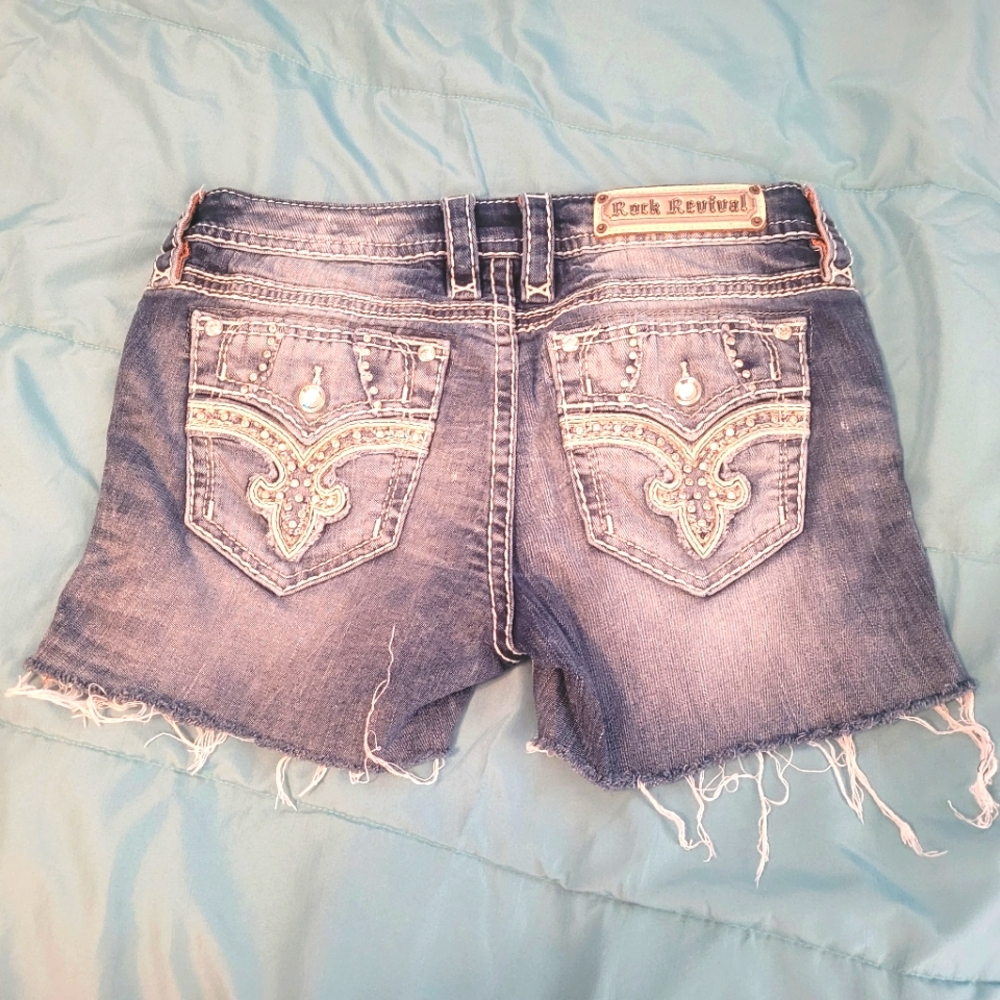 Rock Revival Laney cut off shorts 29